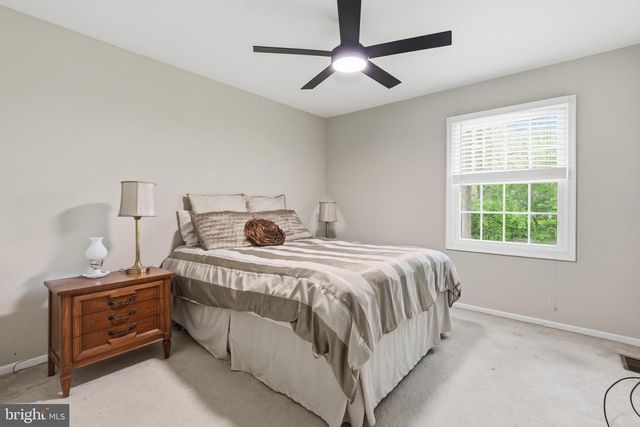 157 HAMILTON DR, Landenberg, PA 19350