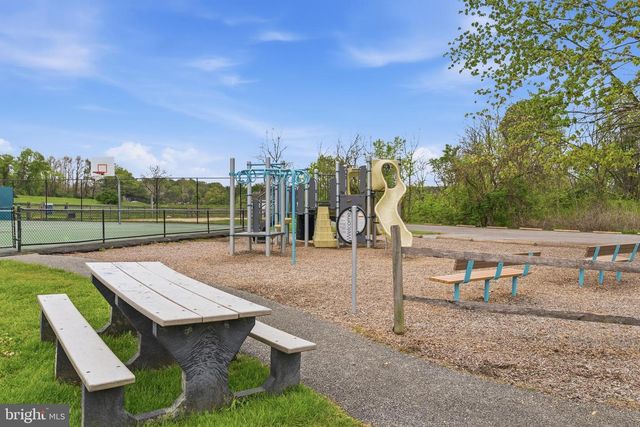 157 HAMILTON DR, Landenberg, PA 19350