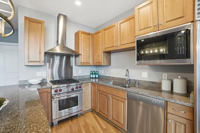 1 Roebling Way, 505, Covington, KY 41011