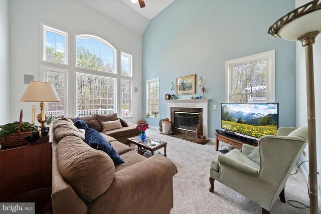 134 SHINNECOCK HL, Avondale, PA 19311