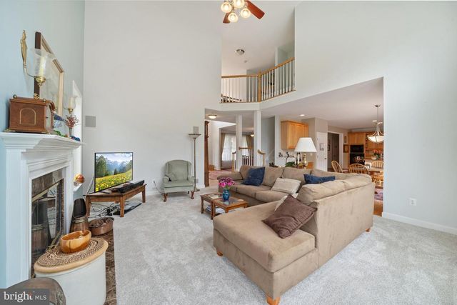 134 SHINNECOCK HL, Avondale, PA 19311