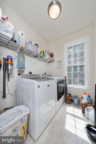 134 SHINNECOCK HL, Avondale, PA 19311