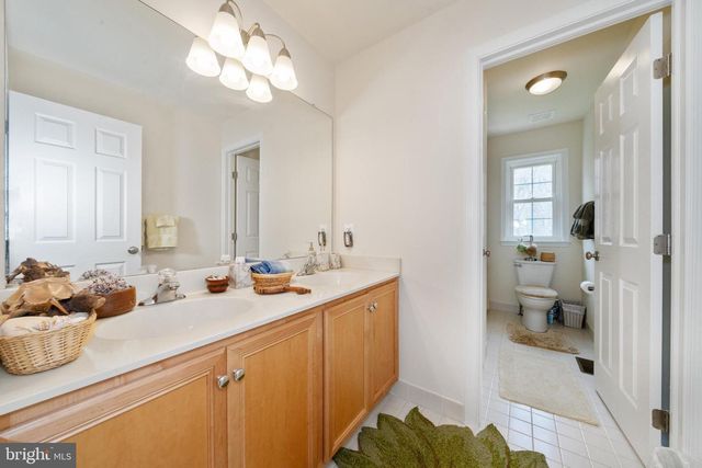 134 SHINNECOCK HL, Avondale, PA 19311