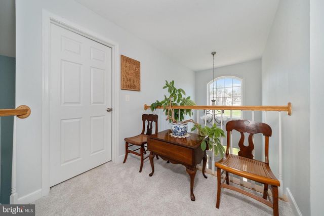 134 SHINNECOCK HL, Avondale, PA 19311