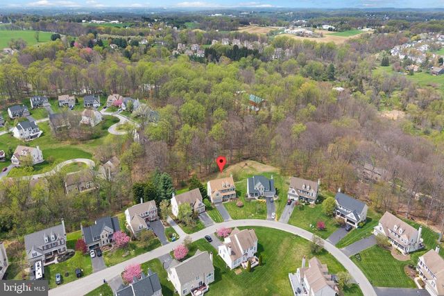 134 SHINNECOCK HL, Avondale, PA 19311