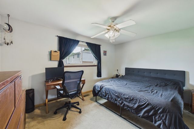 4595 Zeppelin Drive, Hanover Park, IL 60133