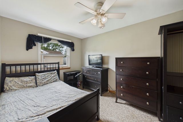 4595 Zeppelin Drive, Hanover Park, IL 60133