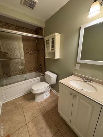 36214 Vinewood Street, Romulus, MI 48174