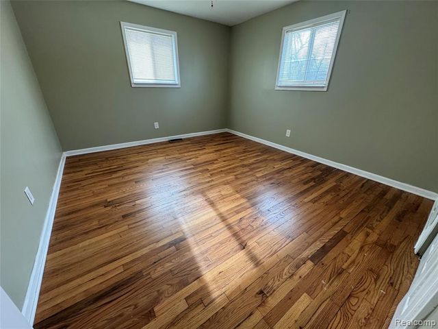 36214 Vinewood Street, Romulus, MI 48174