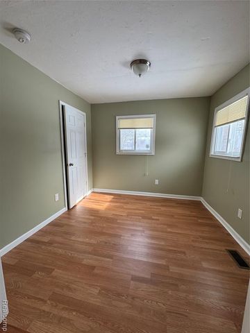 36214 Vinewood Street, Romulus, MI 48174