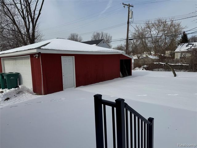 36214 Vinewood Street, Romulus, MI 48174