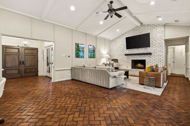 7210 Meadow Road, Dallas, TX 75230