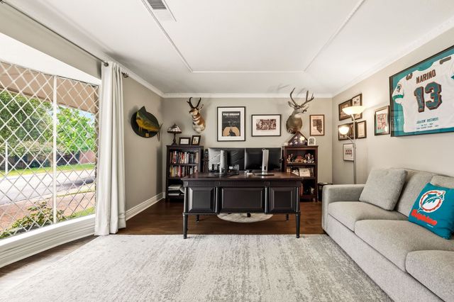7210 Meadow Road, Dallas, TX 75230