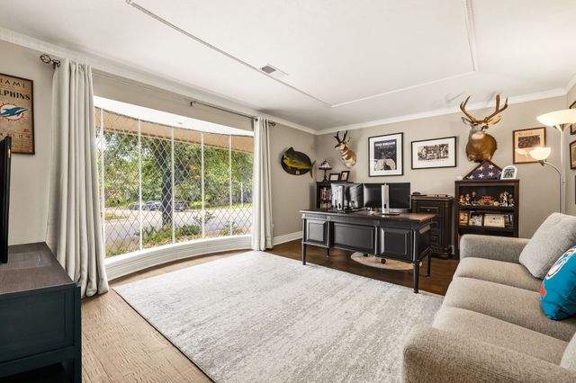 7210 Meadow Road, Dallas, TX 75230