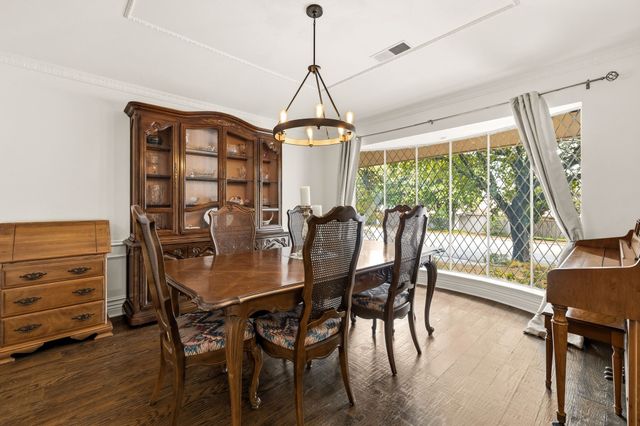 7210 Meadow Road, Dallas, TX 75230