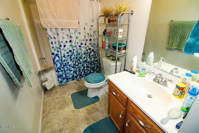 1645 Jasmine Trail, Sevierville, TN 37862