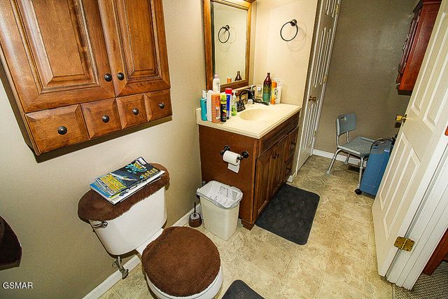 1645 Jasmine Trail, Sevierville, TN 37862