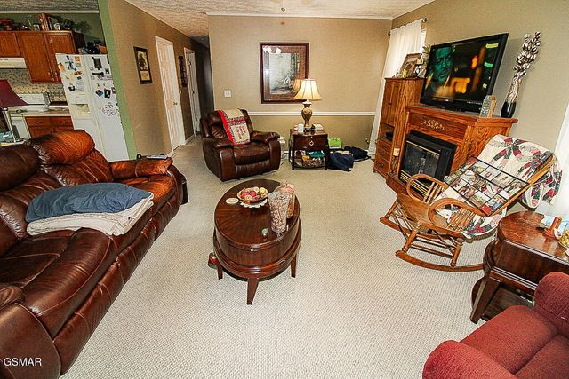 1645 Jasmine Trail, Sevierville, TN 37862