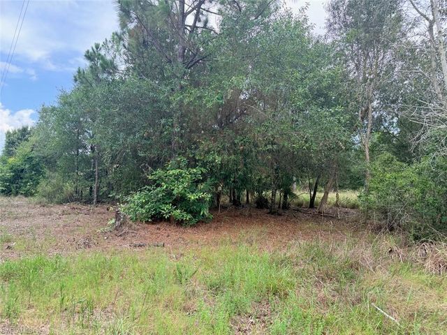 920 Sanctuary RD W, Naples, FL 34120