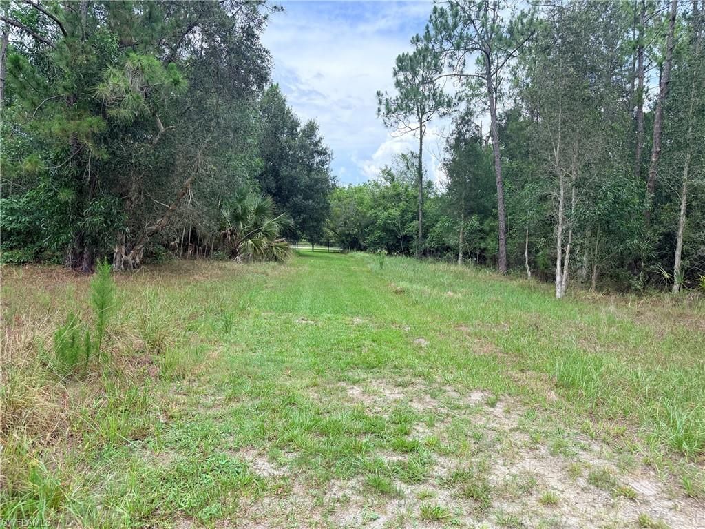 920 Sanctuary RD W, NAPLES, FL 34120 — photo 2