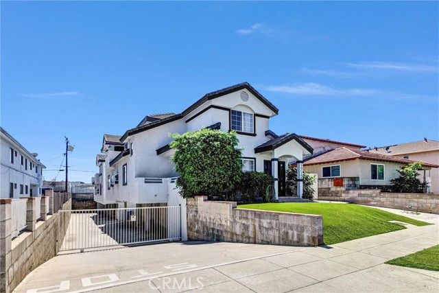 1712 Vine Street D, Alhambra, CA 91801