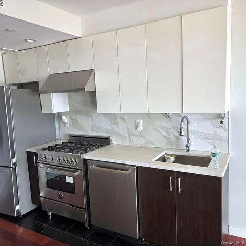 14238 37th Avenue 11A, Flushing, NY 11354