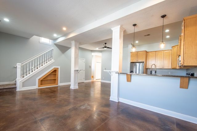 3915 36th Avenue N, Robbinsdale, MN 55422