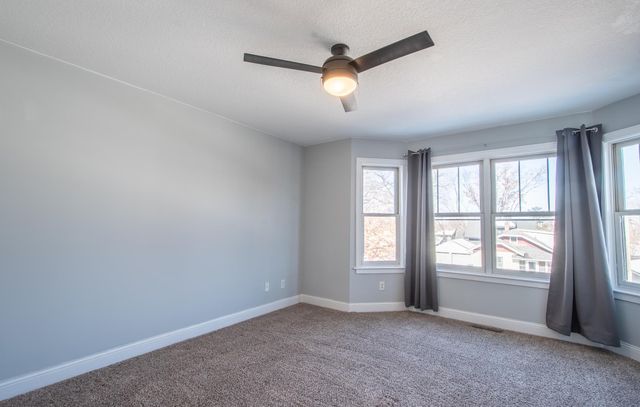 3915 36th Avenue N, Robbinsdale, MN 55422