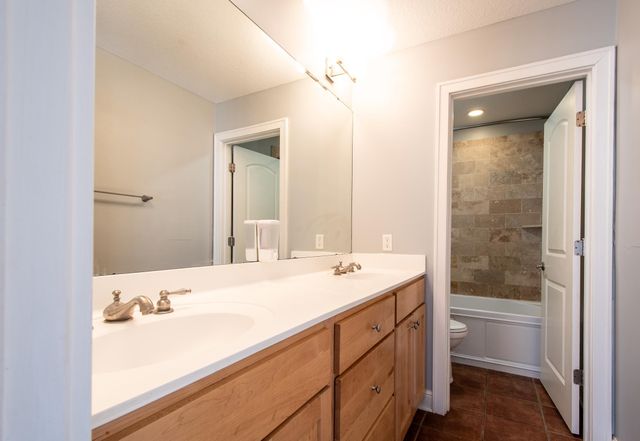 3915 36th Avenue N, Robbinsdale, MN 55422