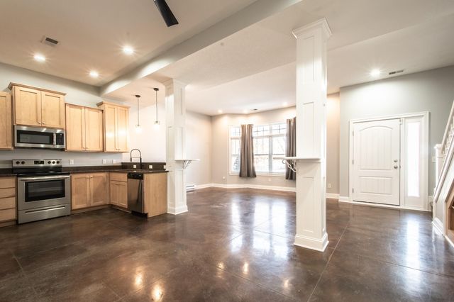 3915 36th Avenue N, Robbinsdale, MN 55422