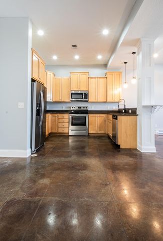 3915 36th Avenue N, Robbinsdale, MN 55422