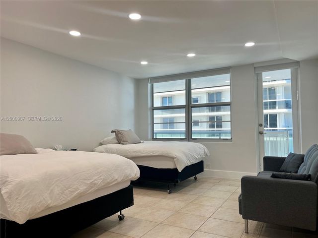 9511 Collins Ave 811, Surfside, FL 33154