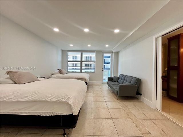 9511 Collins Ave 811, Surfside, FL 33154