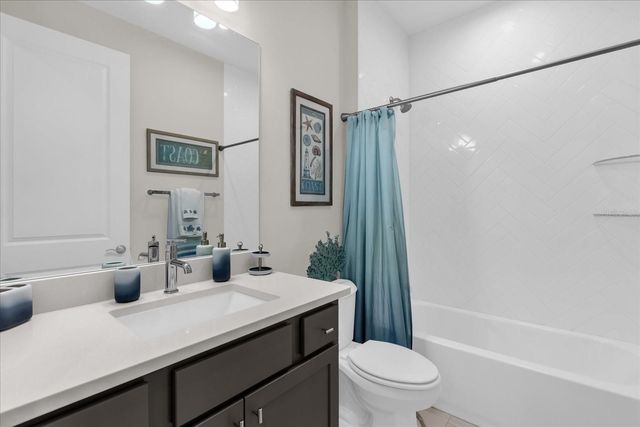 1241 TRIDENT LOOP, Deland, FL 32724