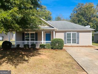 313 Baileys Way, Lagrange, GA 30241