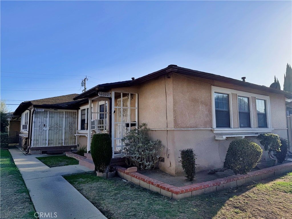 2310 W Compton, Compton, CA 90220 — exterior