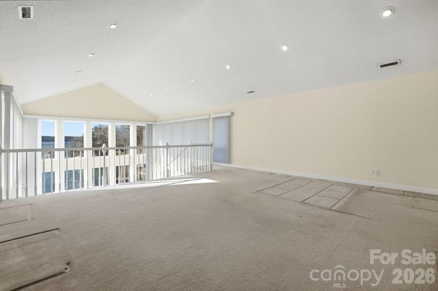 18409 Saint Charles Lane, Charlotte, NC 28278