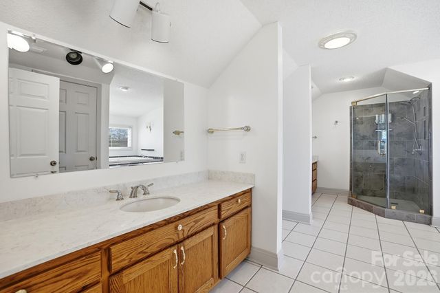 18409 Saint Charles Lane, Charlotte, NC 28278