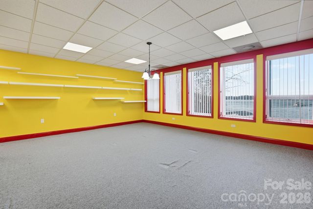 18409 Saint Charles Lane, Charlotte, NC 28278