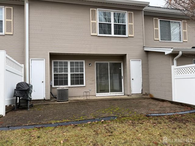 358 Hadleigh Lane, North Brunswick, NJ 08902