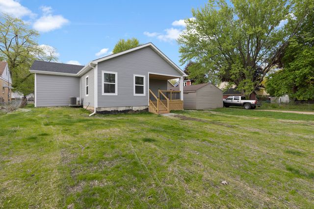 1212 Lincoln Avenue, Rockford, IL 61102