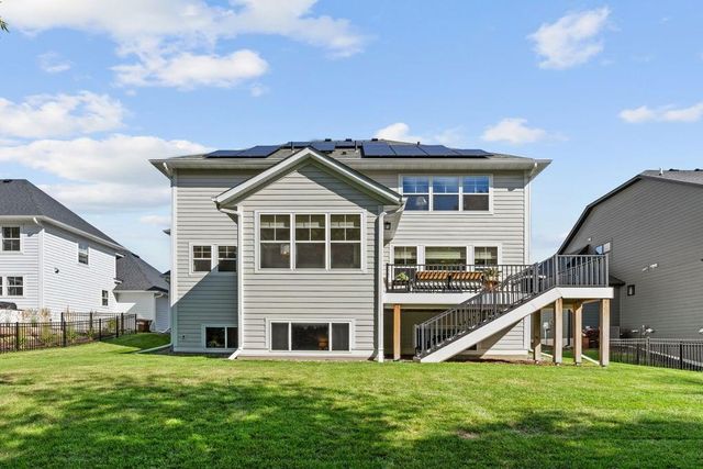 4386 Arbor Drive, Woodbury, MN 55129
