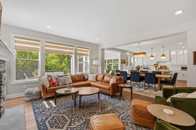 4386 Arbor Drive, Woodbury, MN 55129