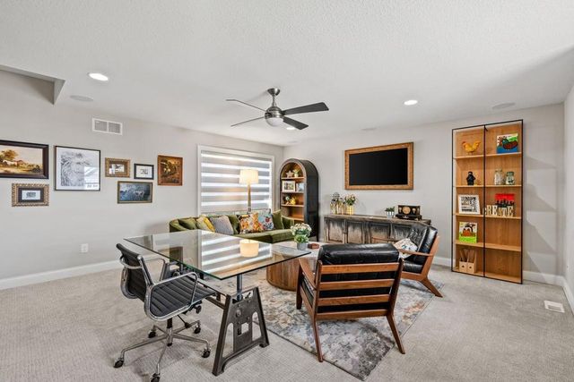 4386 Arbor Drive, Woodbury, MN 55129