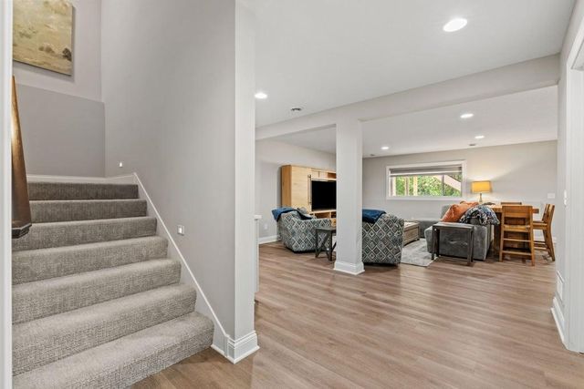4386 Arbor Drive, Woodbury, MN 55129
