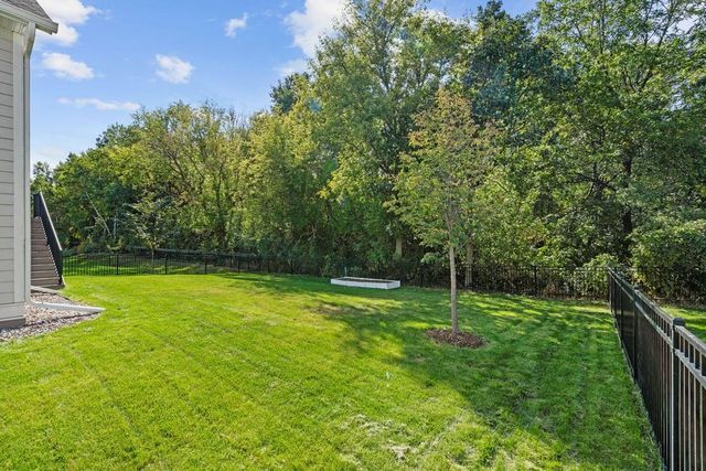 4386 Arbor Drive, Woodbury, MN 55129