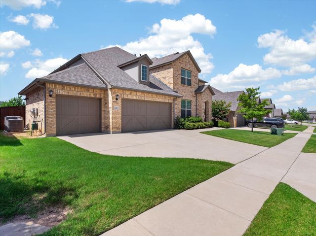 6417 Dolan Falls Drive, Northlake, TX 76226