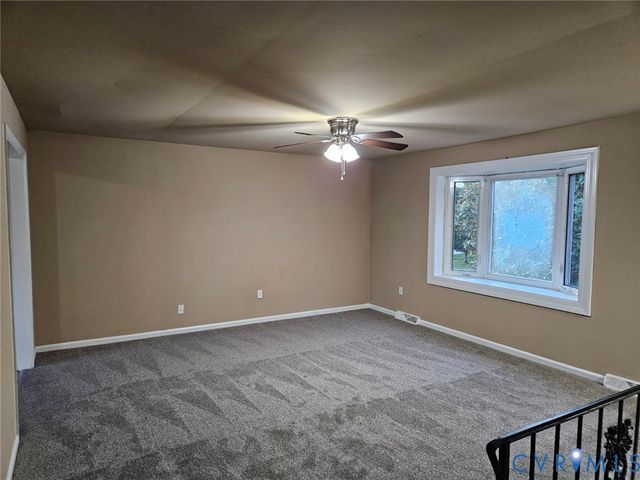 1211 Clifton Dr, Colonial Heights, VA 23834