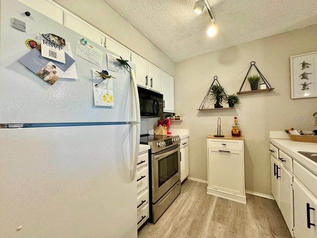 2400 FEATHER SOUND DRIVE 216, Clearwater, FL 33762