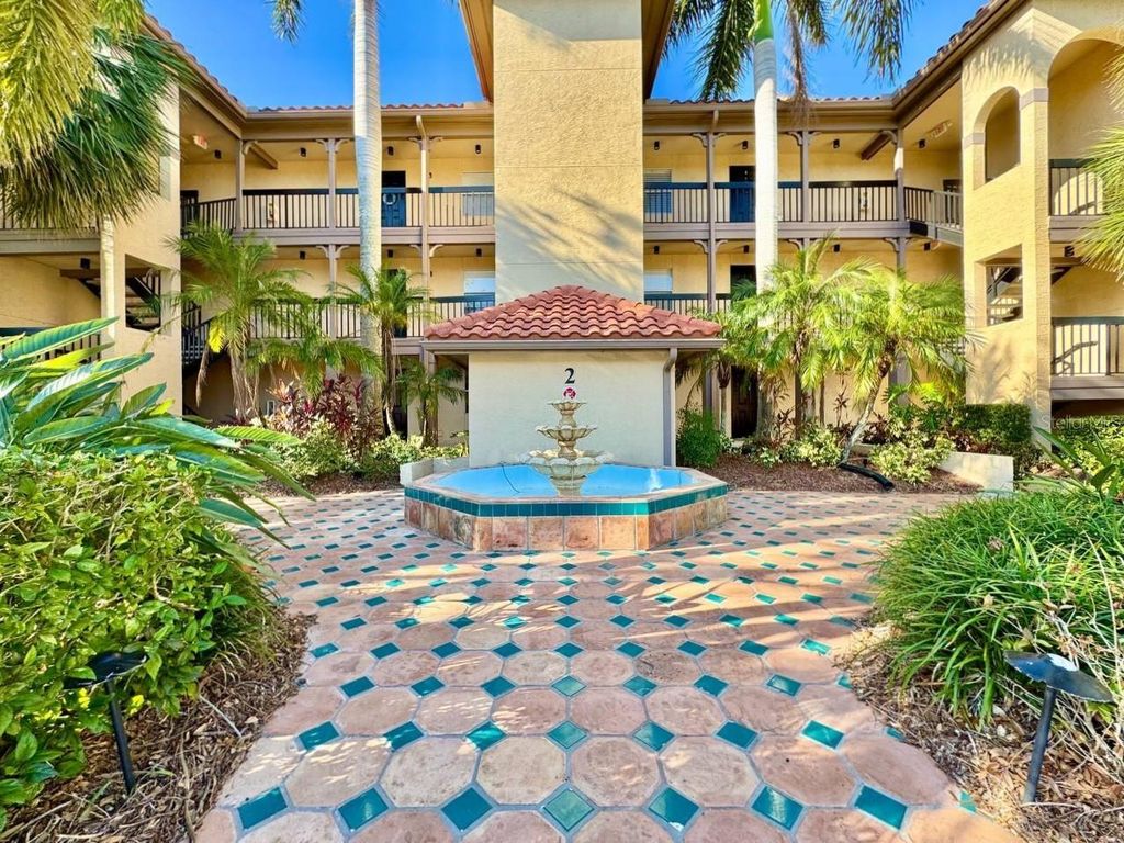 2400 FEATHER SOUND DRIVE 216, Clearwater, FL 33762